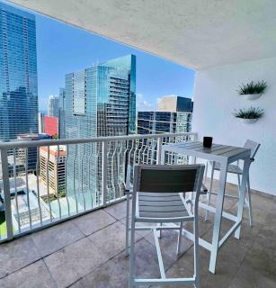 Brickell Center w/City & Bay View + FREE Parking! - Miami - 4