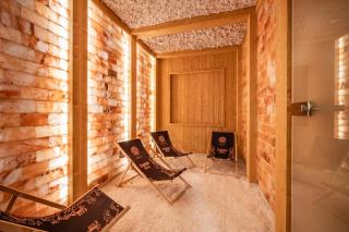 Kaniówka Ski Resort- relaks w górach z basenem, sauną i jacuzzi - 1