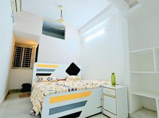 Golden Guest House - Hyderabad - 8