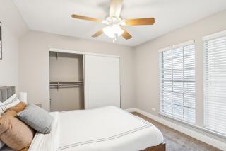 Stratton 309-d I Spacious 2 Bed 2 Bath - Arlington - 3