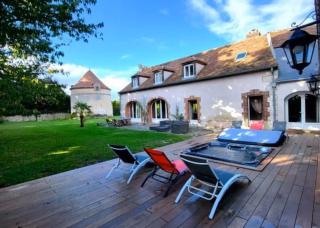 Propriété historique, vue château, calme et jacuzzi - Bailleau-lʼÉvêque - 8