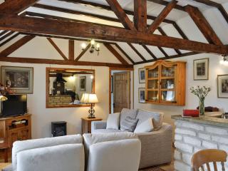 Bakery Cottage - Ampney Crucis - 9
