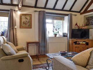 Bakery Cottage - Ampney Crucis - 8