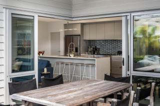 Sun and Surf Retreat - Papamoa Beach Holiday Home - Papamoa - 4