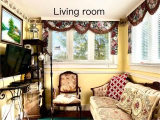 Barker Houe 1# Suite-heart of oldtown - Niagara on the Lake - 3