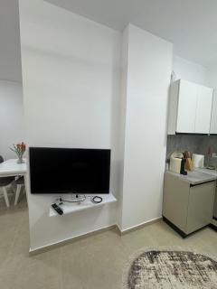 Aron Apartment - Tirana - 8