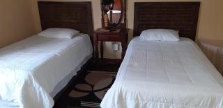 Mrakes Guesthouse - 4