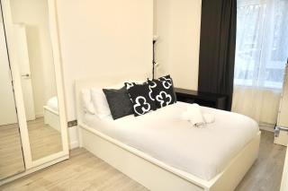 Borough Market, Tower Bridge Retreat, Central London Stay - Londra - 0