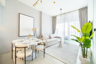 SettlerHomes - Upscale JVC Skyline On The 28th Fl with Calm - 7