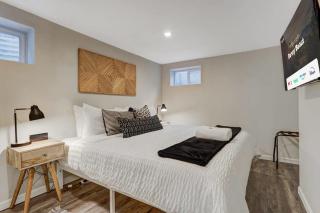 Bonny Beaut Basement Suite w Hot Tub & Fire Pit - 8