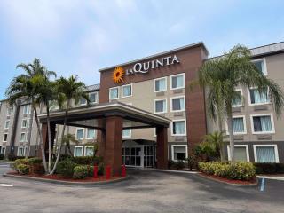 La Quinta by Wyndham Naples East (I-75) - 9