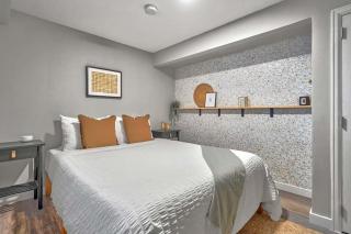 Nested Pointe Downtown w Workspace & Fire Pit - 6