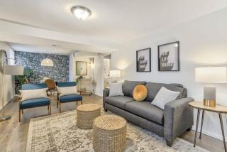 El Sereno Bungalow Pet-Friendly Ivywild Flat - 5