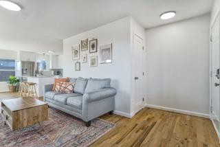 Skyline Overlook Panoramic Views & Hot Tub - 2