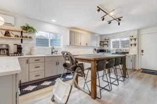 Sundance Retreat 2 King Beds Downtown & Kitchen - 8