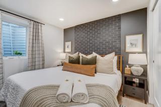 Sundance Retreat 2 King Beds Downtown & Kitchen - 5