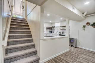 Urban Reprieve King Bed BBQ Fire Pit & Views - 4