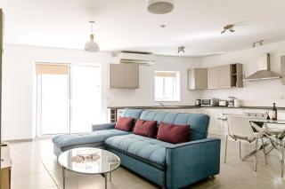 Luxury 3 Bedroom Apartment in Sliema - Walk to Beach & Dining - Sliema - 9