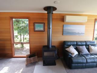 Stunning Lake Views - Mallacoota - 7