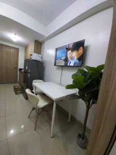 Shore 2 By Richnells staycation - Manila - 7