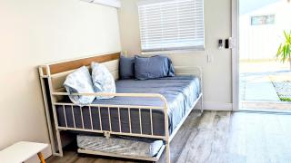 Sunny Retreat Unit 3 Studio - Clearwater Beach - 6