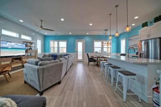 Sleeps 22 2 Homes Priv Pool Putting Green Bar Deck Prime Port A Location - 4
