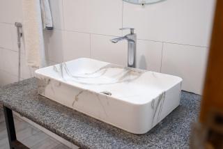 Fully Private 1-Bedroom Apartment F-8 - Self Check-in - Islamabad - 8