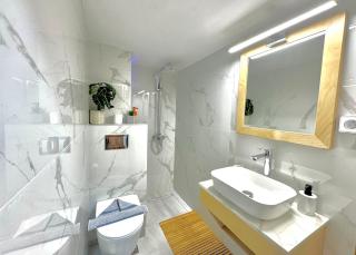 Opal Apartments Luxury by the Sea - Hersonissos - 9