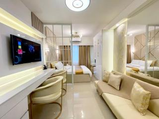 Luxury Condotel near MOA, NAIA - Manila - 0