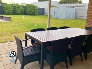 Coastal Charmer 3 Min Walk to Goolwa Beach - Goolwa South - 3