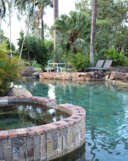 Colonial Palms Motor Inn - Airlie Beach - 2
