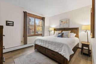 Breckenridge Townhome with Pool & Hot Tub - 6