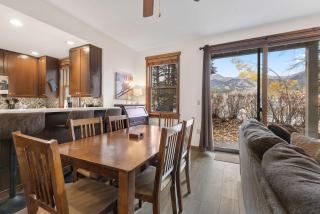 Breckenridge Townhome with Pool & Hot Tub - 2
