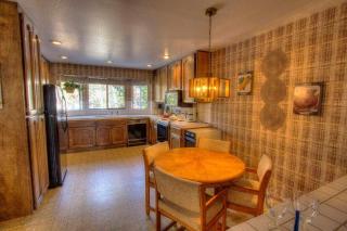 Ski Lake Lodge home - Incline Village - 4