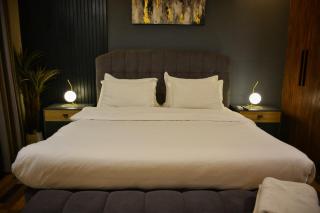 Gold Crest Mall & Residency DHA One Bedroom Penthouse - Lahore - 9