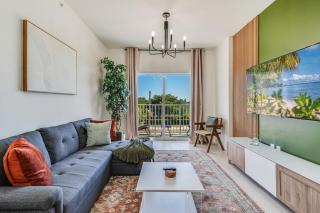 New 2br 2bath 5 mins from beach 15 mins airport - 1