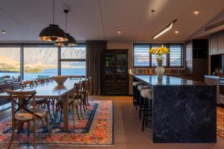 11 Aspen Grove - Stunning Lake Views and Spa Pool - Queenstown - 5