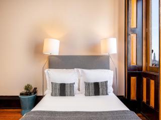 Cozy Studio in Porto with Modern Amenities - Oporto - 8