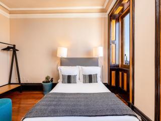 Cozy Studio in Porto with Modern Amenities - Oporto - 5