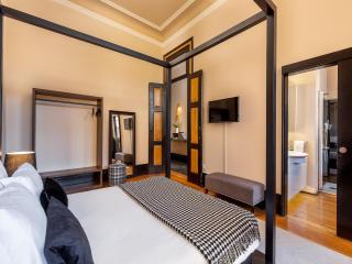 Spacious Modern Apartment in Porto - Oporto - 2