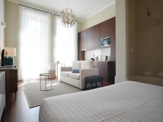 Charming Central Porto Apartment - Porto - 3