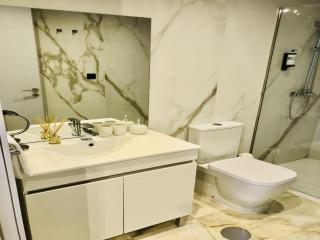 Modern apartment in the heart of Porto - Porto - 4