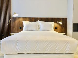 Bright and Spacious apartment in Porto - Oporto - 7