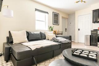 2BR Stay for Crews & Families - Elizabeth - 5