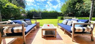 Victorian Masterpiece - Sidney - 7