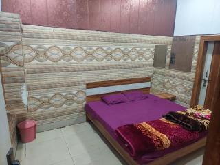 Hotel Vrindavan Near Prem Mandir - Vrindāvan - 7