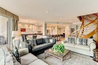 Oceanfront Penthouse Villa - 7