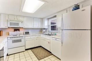 Oceanview Condo w Deck - Fernandina Beach - 4