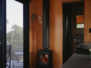 Off-Grid Cabin Deep in Nature - Pet Friendly - Ava - 3