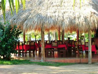 Paraiso Beach Hotel - Big Corn Island - 1
